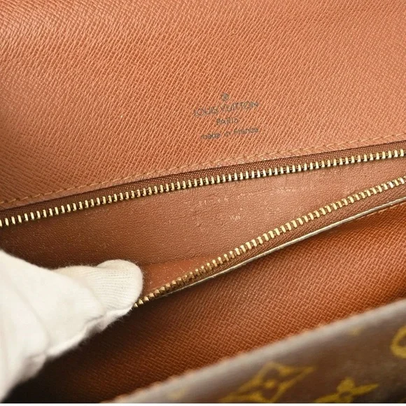 AUTHENTIC LOUIS VUITTON VINTAGE MONOGRAM MONCEAU 28 HANDBAG-NEVER WORN - Picture 3 of 13